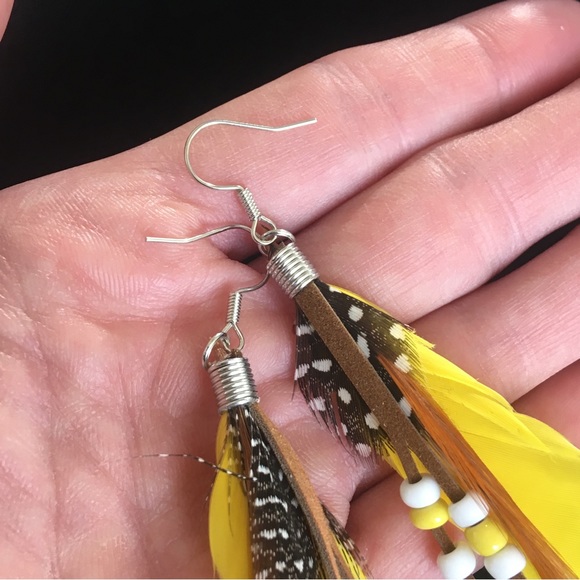 Yellow Feather Native Style Earrings - Picture 3 of 8
